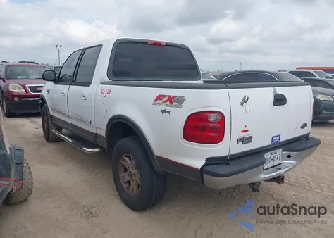 2002 Ford F-150 Lariat/Xlt z USA, uszkodzony, nr VIN 1FTRW08L92KB71311